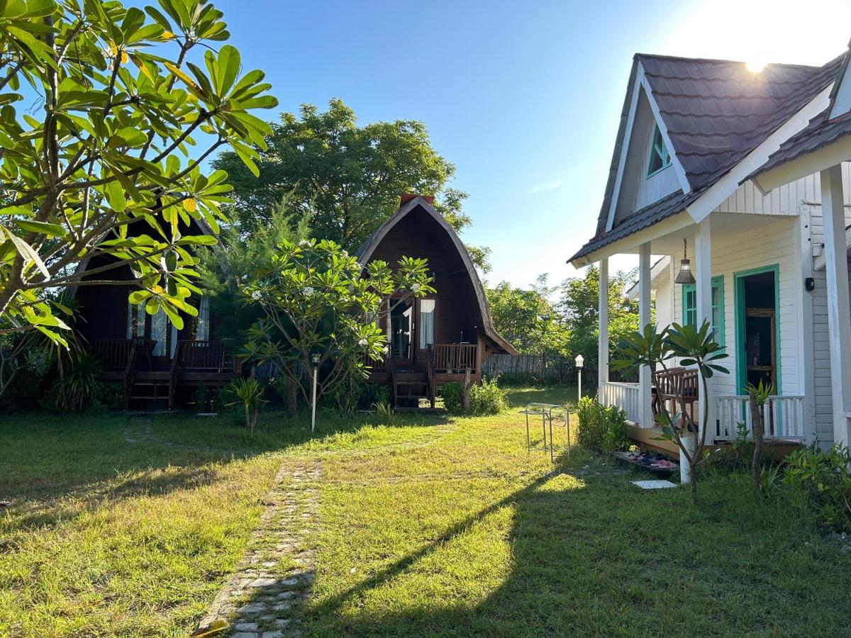 Balakosa Gili Meno Bungalow ภายนอก รูปภาพ