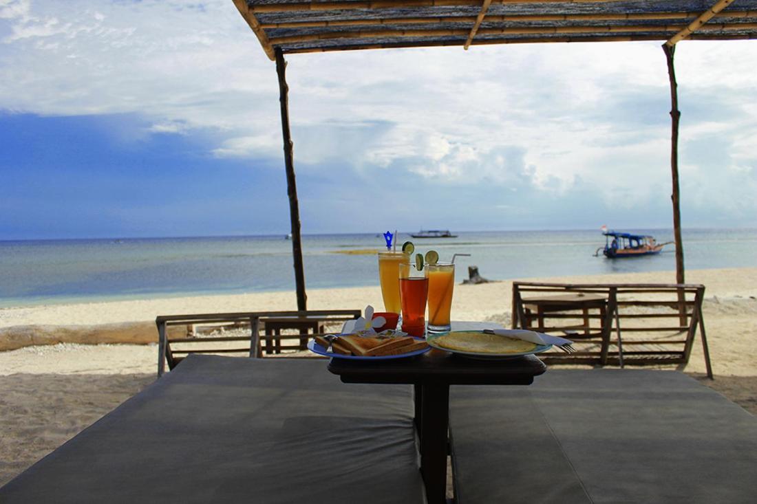 Balakosa Gili Meno Bungalow ภายนอก รูปภาพ